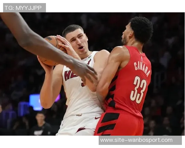 斯波强调约维奇需把握每一天提升自我机会期待他不久后展现实力